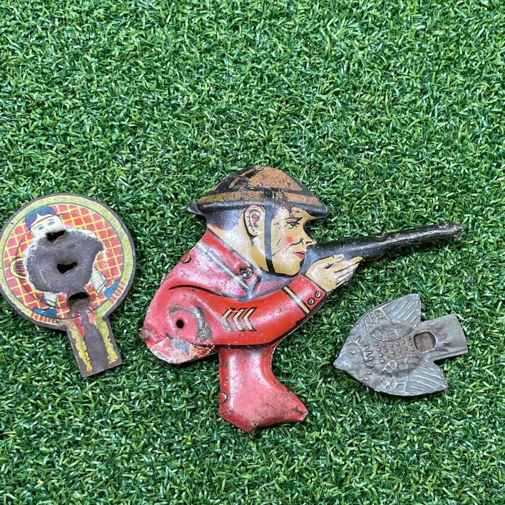 Antique 1930s Tin Litho Soldier Target Toy Parts Marx Style Military As Is